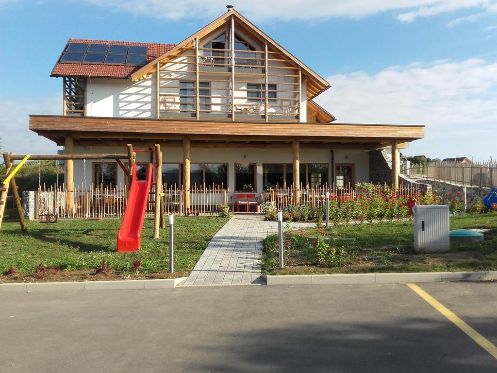Guest House Eco Vila Mila Rogaška Slatina Exterior foto